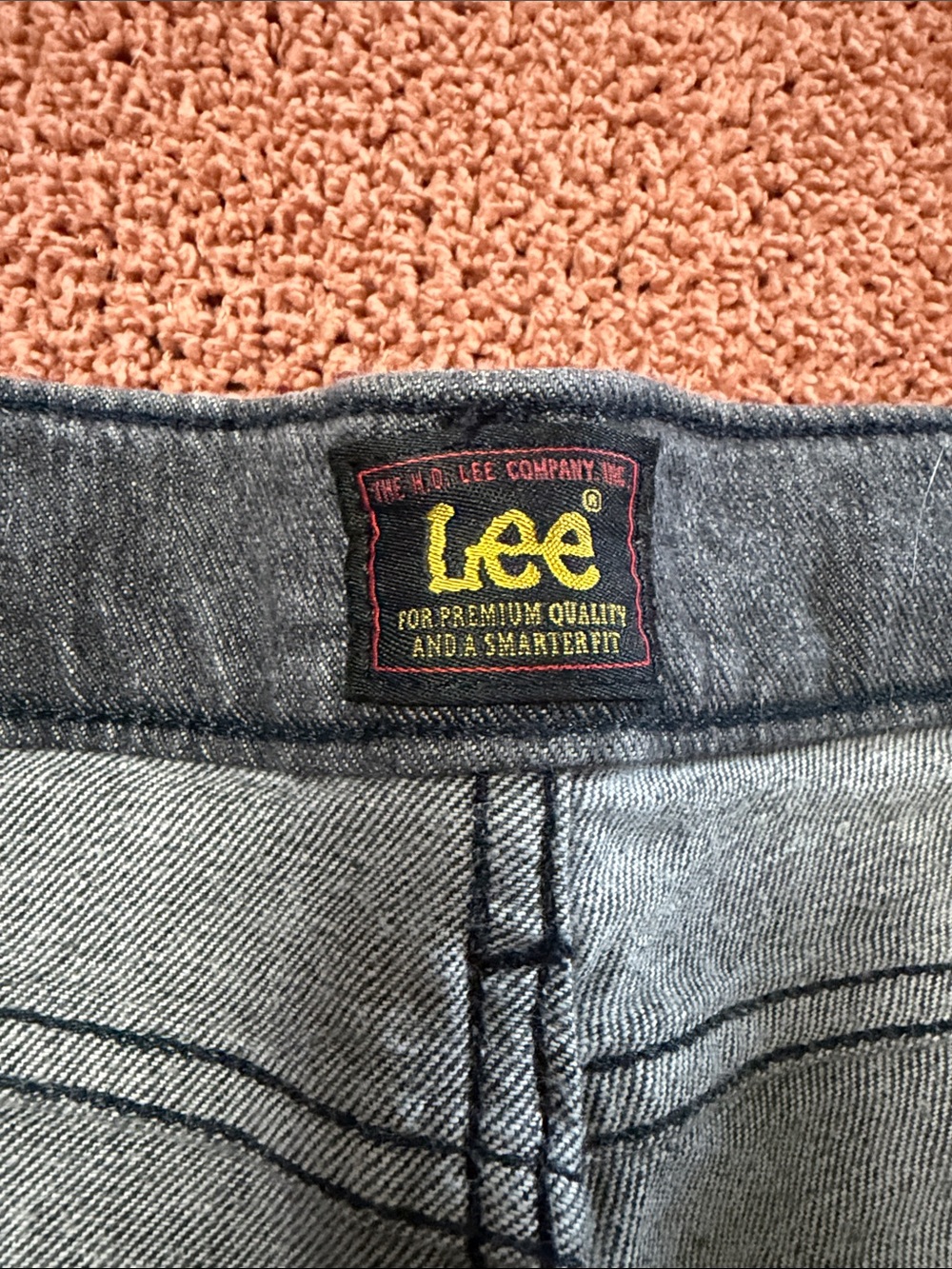 Lee Women's Flare Jeans in Faded Gray-Black - Picture 2 of 6